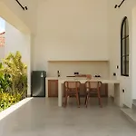 Kahuna Villas By Aayan