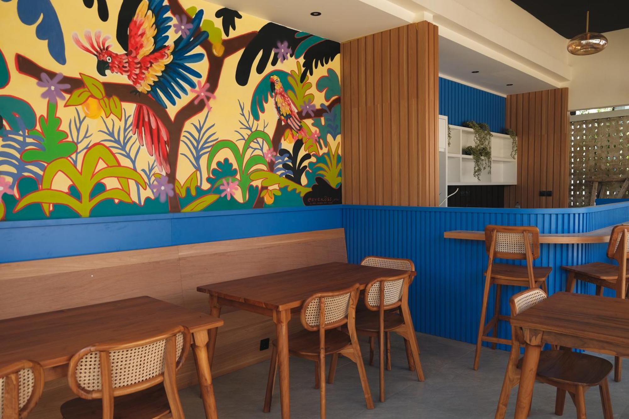 Kahuna By Aayan Hotel